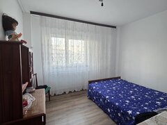 Piata Trapezului, 1 minut metrou