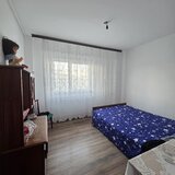 Piata Trapezului, 1 minut metrou